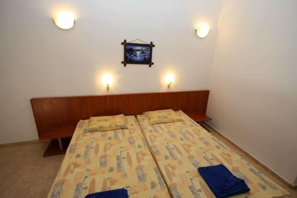 Siana Hotel Sveti Vlas Exteriör bild